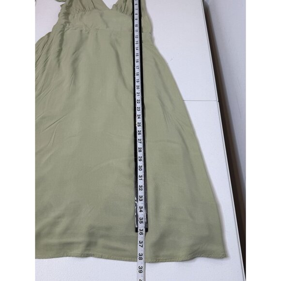 Forever 21 Sage Green Midi Dress Tie Straps Smocked Bodice M - Picture 10 of 11